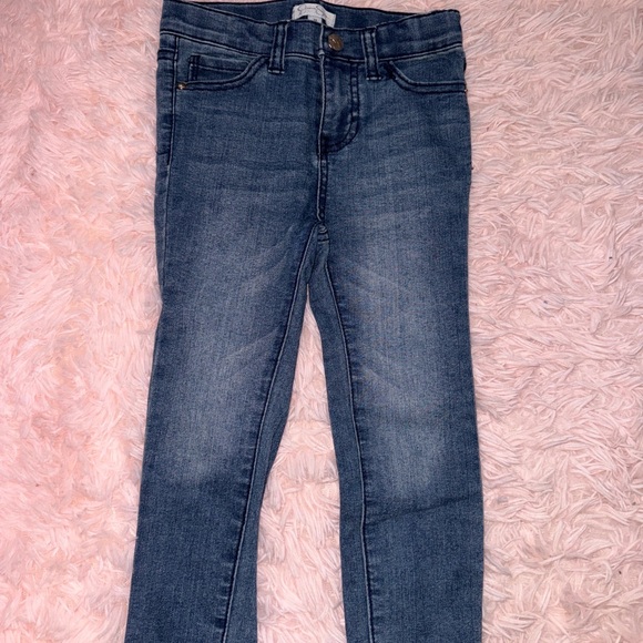 Jeans Bundle (4) - Picture 11 of 13